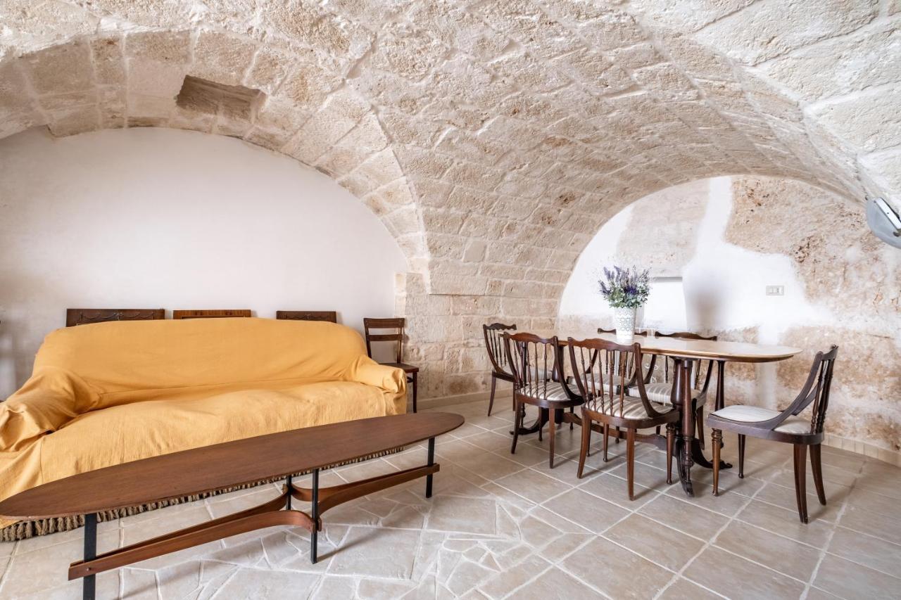Dimora Lucrezia - Big & Central Apatment With Parking Ostuni Exterior photo