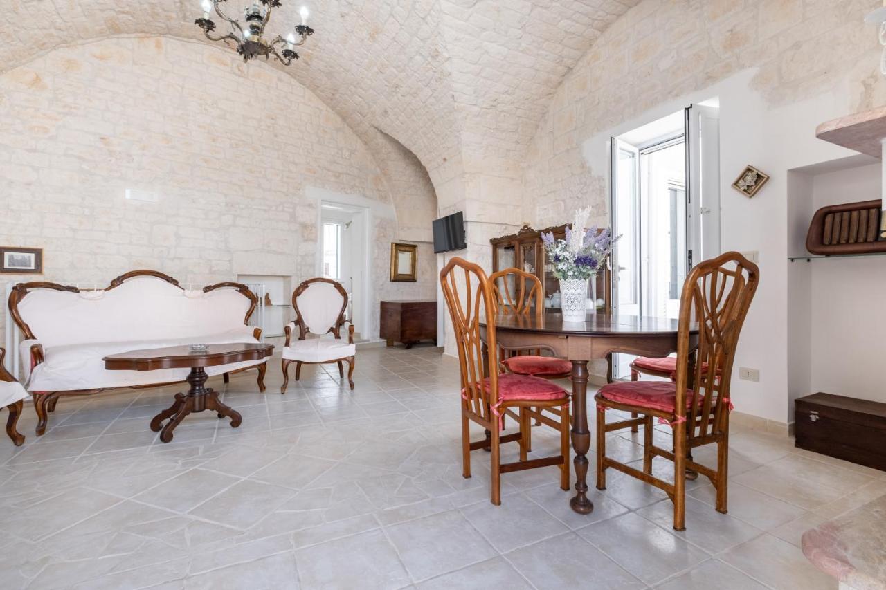 Dimora Lucrezia - Big & Central Apatment With Parking Ostuni Exterior photo