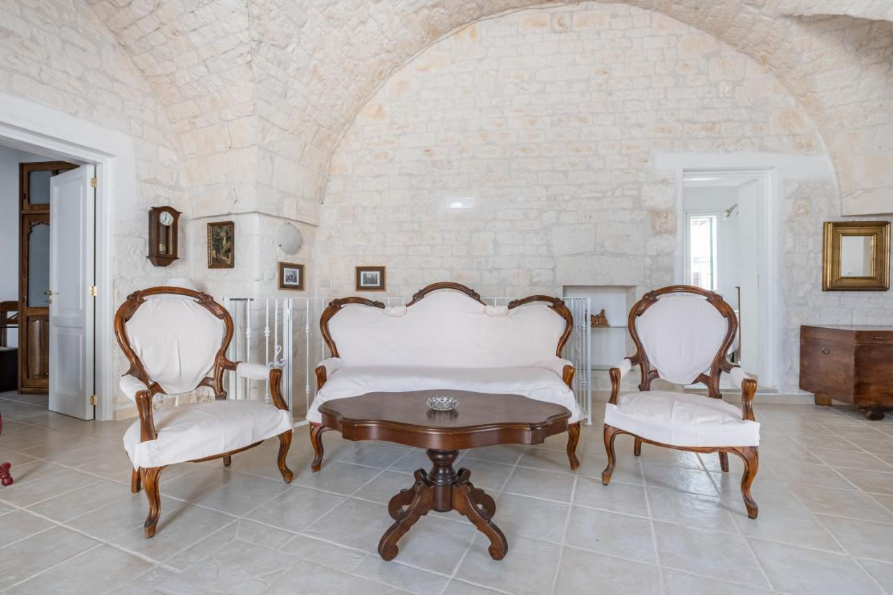Dimora Lucrezia - Big & Central Apatment With Parking Ostuni Exterior photo